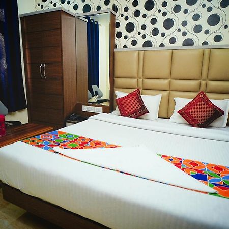 Hotel Delhi Darshan Deluxe-By Rsl Hospitality New Delhi Ngoại thất bức ảnh