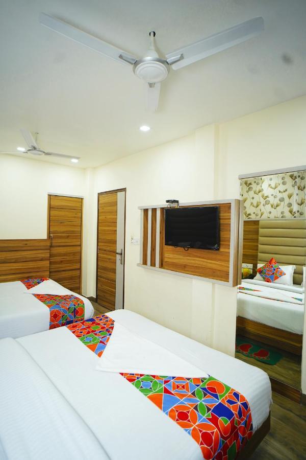 Hotel Delhi Darshan Deluxe-By Rsl Hospitality New Delhi Ngoại thất bức ảnh