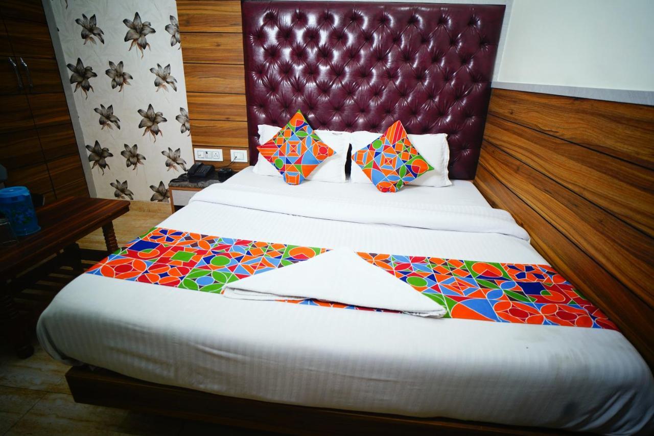 Hotel Delhi Darshan Deluxe-By Rsl Hospitality New Delhi Ngoại thất bức ảnh
